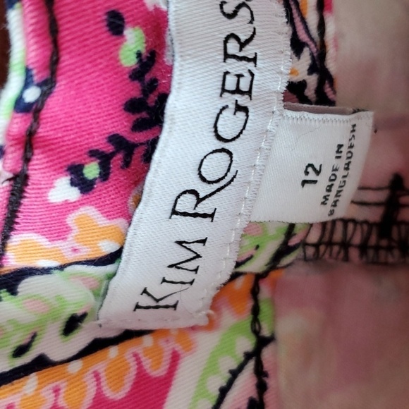 Kim Roger's black pink & green paisley short NWT size 12 - Picture 6 of 12